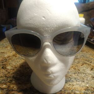 Kenneth Cole Reaction Womens Sunglasses Transparent Grey Frame KC2878 88G